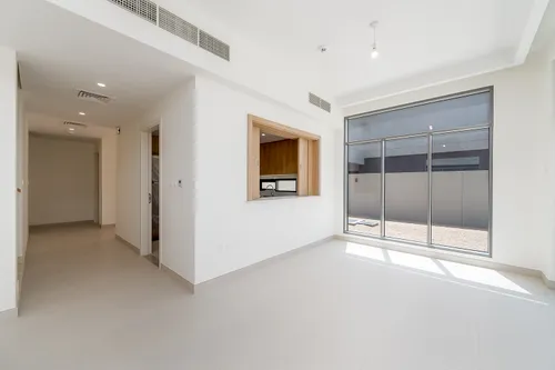 4 Bedrooms Apartment in The Pulse Beachfront 2