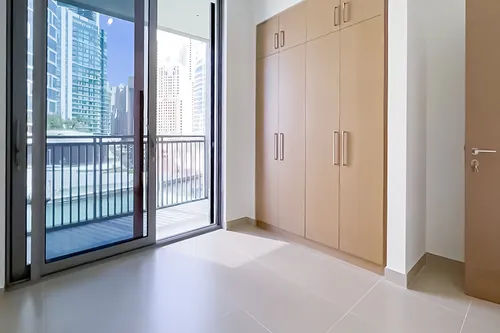1 Bedroom Apartment in 5242 Tower 1
