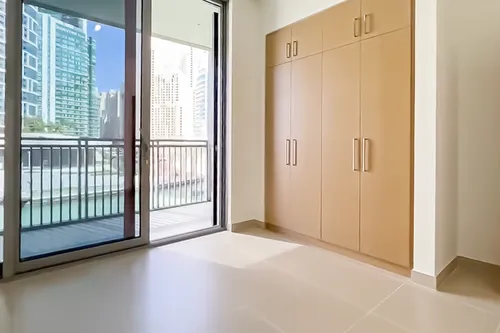1 Bedroom Apartment in 5242 Tower 1