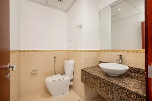 2 Bedrooms Apartment in Bahar 1