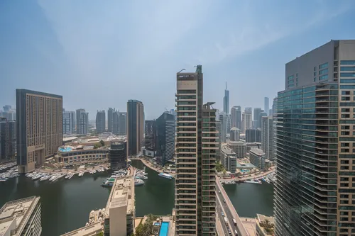 2 Bedrooms Apartment in Bahar 1