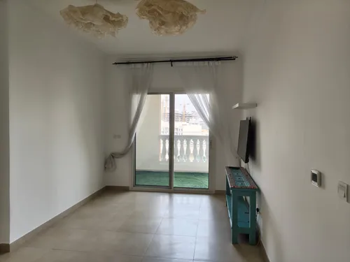 Semi-Furnished | Mid-Flow | Pool View