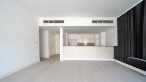 2 Bedrooms Apartment in Mulberry 2 - Mulberry 2 Building B2
