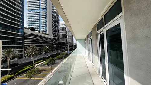 2 Bedrooms Apartment in Sunrise Bay