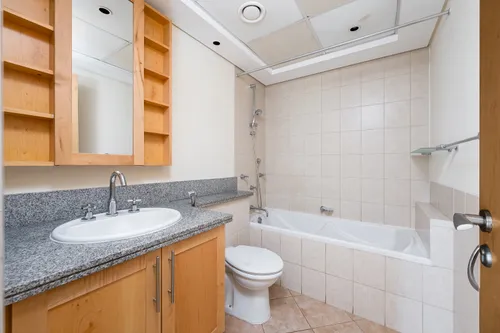 2 Bedrooms Apartment in Turia Tower B