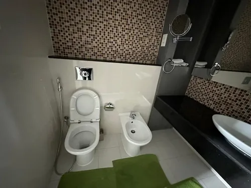 1 Bedroom Apartment in Upper Crest