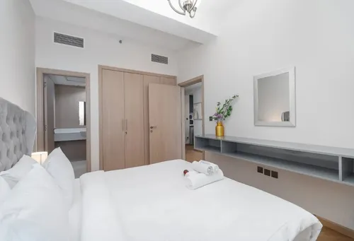 1 Bedroom Apartment in Hanover Square