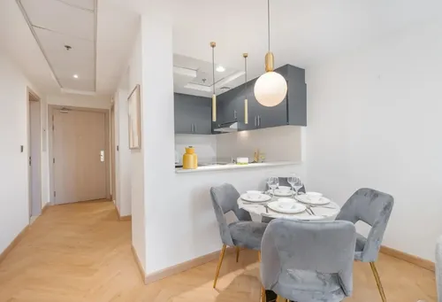 1 Bedroom Apartment in Hanover Square