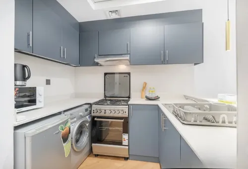 1 Bedroom Apartment in Hanover Square