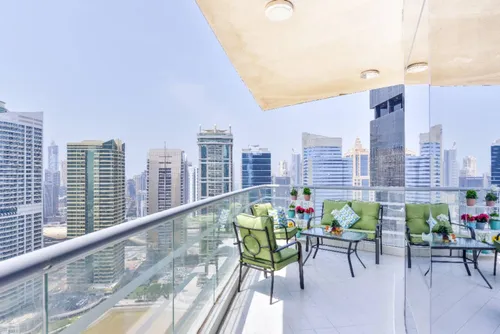 2 Bedrooms Apartment in Concorde Tower