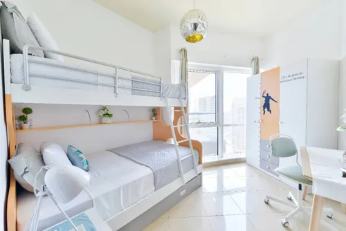 2 Bedrooms Apartment in Concorde Tower