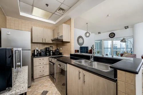 2 Bedrooms Apartment in Concorde Tower