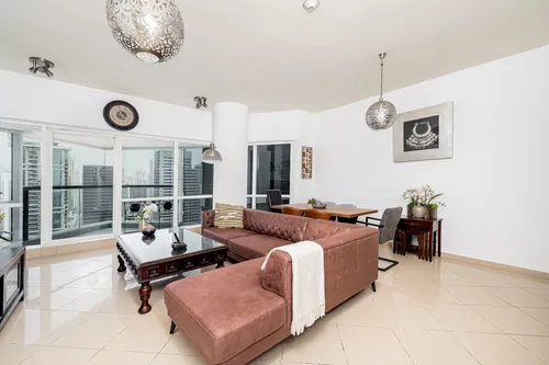2 Bedrooms Apartment in Concorde Tower