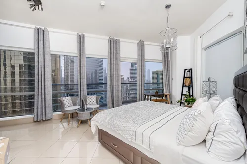 2 Bedrooms Apartment in Concorde Tower