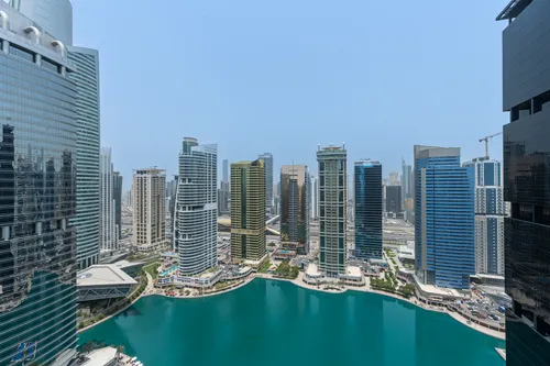 2 Bedrooms Apartment in Concorde Tower