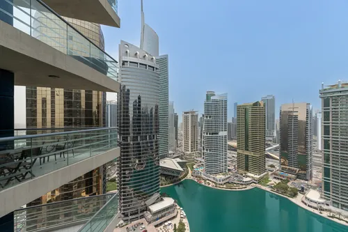 2 Bedrooms Apartment in Concorde Tower