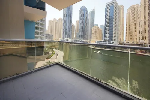 1 Bedroom Apartment in Orra Harbour Residences and Hotel Apartments