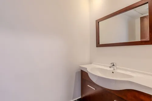 2 Bedrooms Apartment in Tower B