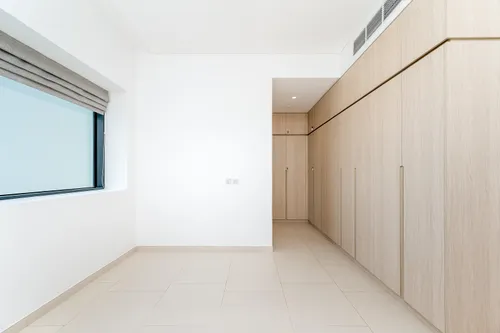 2 Bedrooms Apartment in Wilton Park Residences 1