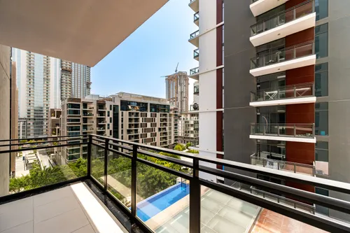 2 Bedrooms Apartment in Wilton Park Residences 1