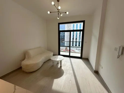 1 Bedroom Apartment in Laya Heights