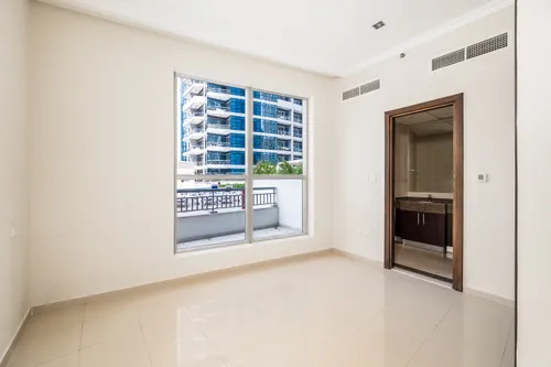 2 Bedrooms Apartment in Central Tower