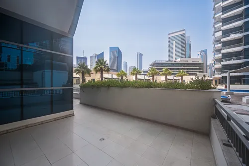 2 Bedrooms Apartment in Central Tower