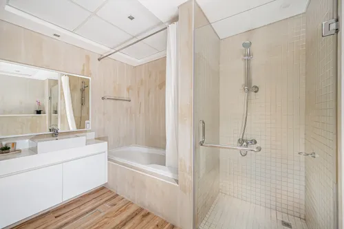 2 Bedrooms Apartment in Al Bateen Residences