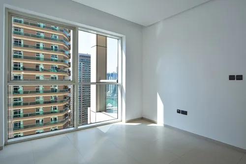 1 Bedroom Apartment in West Avenue Tower