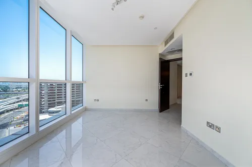 3 Bedrooms Apartment in 23 Marina