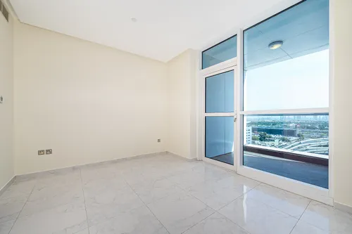 3 Bedrooms Apartment in 23 Marina