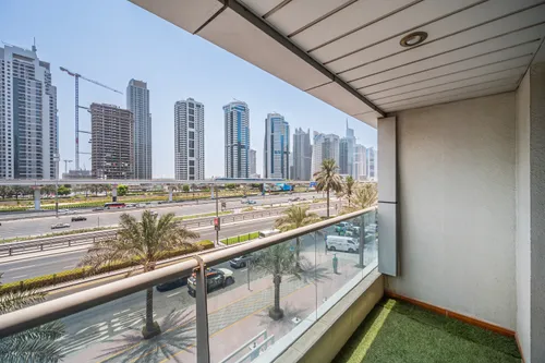 2 Bedrooms Apartment in Marina Diamond 4