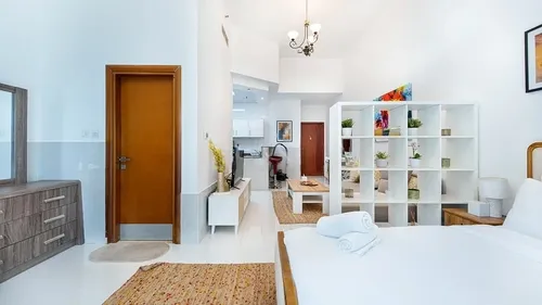 Vacant | Marina Living | Prime Location