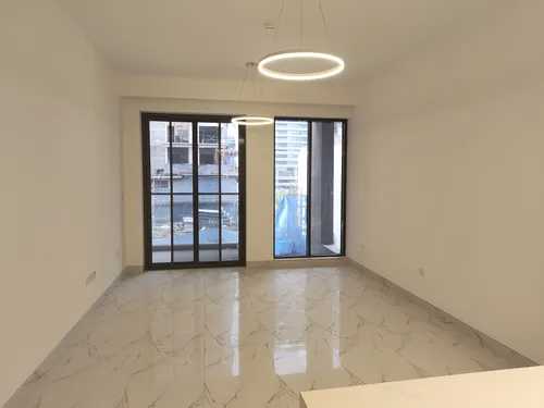 1 Bedroom Apartment in Lumina Vista residence