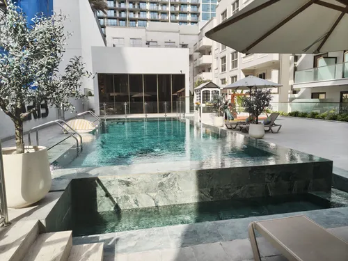 1 Bedroom Apartment in Lumina Vista residence