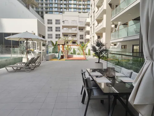 1 Bedroom Apartment in Lumina Vista residence