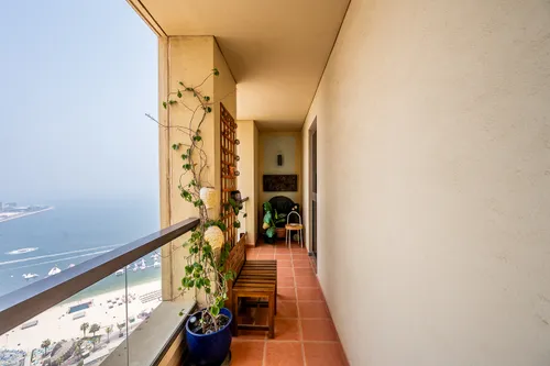 3 Bedrooms Apartment in Rimal 5