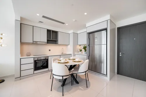 2 Bedrooms Apartment in Sunrise Bay Tower 1