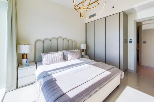 2 Bedrooms Apartment in Sunrise Bay Tower 1