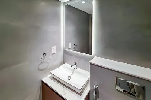  Apartment in Laya Heights