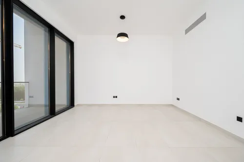  Apartment in Aria Gardens B