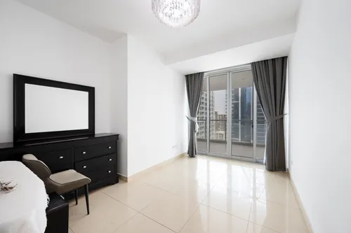3 Bedrooms Apartment in Laguna Tower