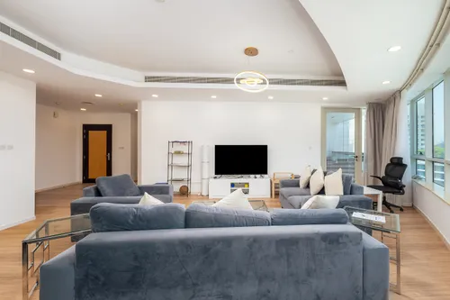 4 Bedrooms Apartment in Horizon Tower