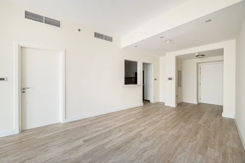 2 Bedrooms Apartment in Trident Grand Residence