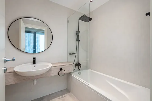 2 Bedrooms Apartment in Trident Grand Residence