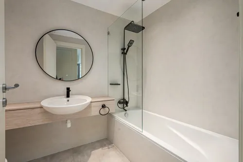 2 Bedrooms Apartment in Trident Grand Residence