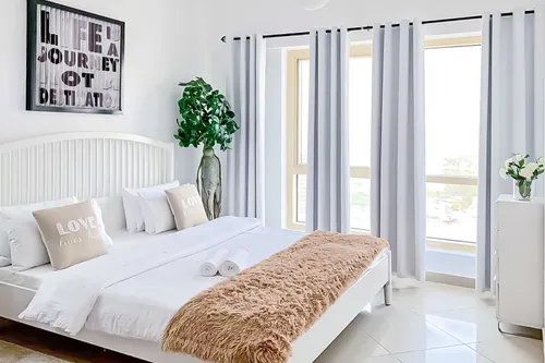 2 Bedrooms Apartment in Icon Tower 1
