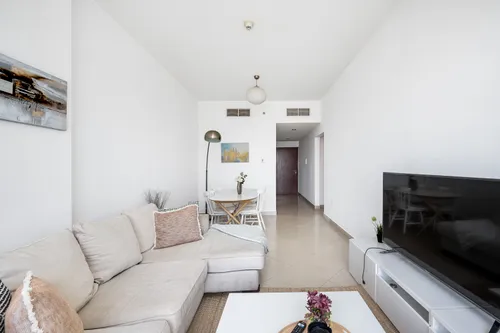 2 Bedrooms Apartment in Icon Tower 1