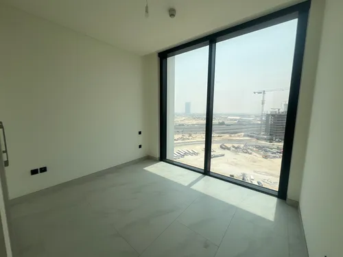 3 Bedrooms Apartment in The Crest Tower A