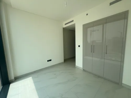 3 Bedrooms Apartment in The Crest Tower A